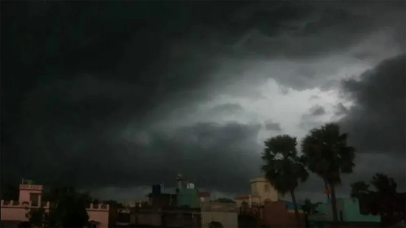সন্ধ্যার মধ্যে যেসব জেলায় ঝড়ের আভাস