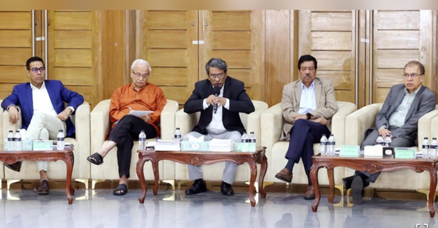 চার পদ্ধতিতে জুলাই সনদ বাস্তবায়নের পরামর্শ দিয়েছেন বিশেষজ্ঞরা : আলী রীয়াজ