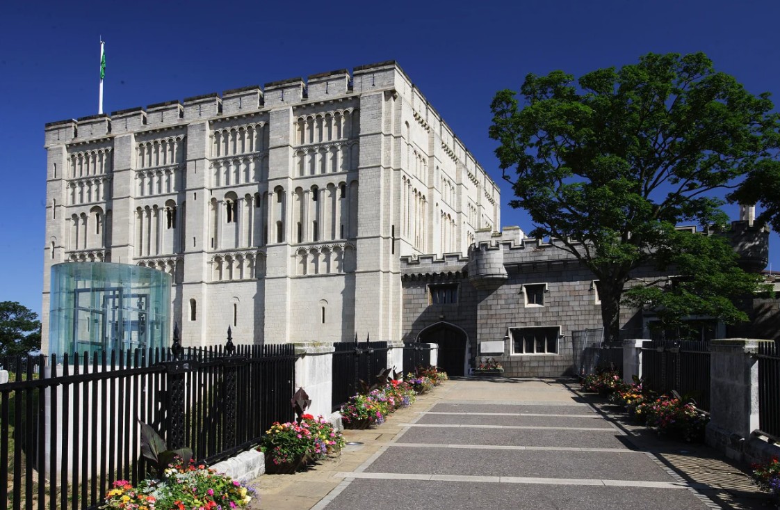 ইউরোপের হারানো মহিমা ফিরে পেল নরউইচ ক্যাসেল কিপ